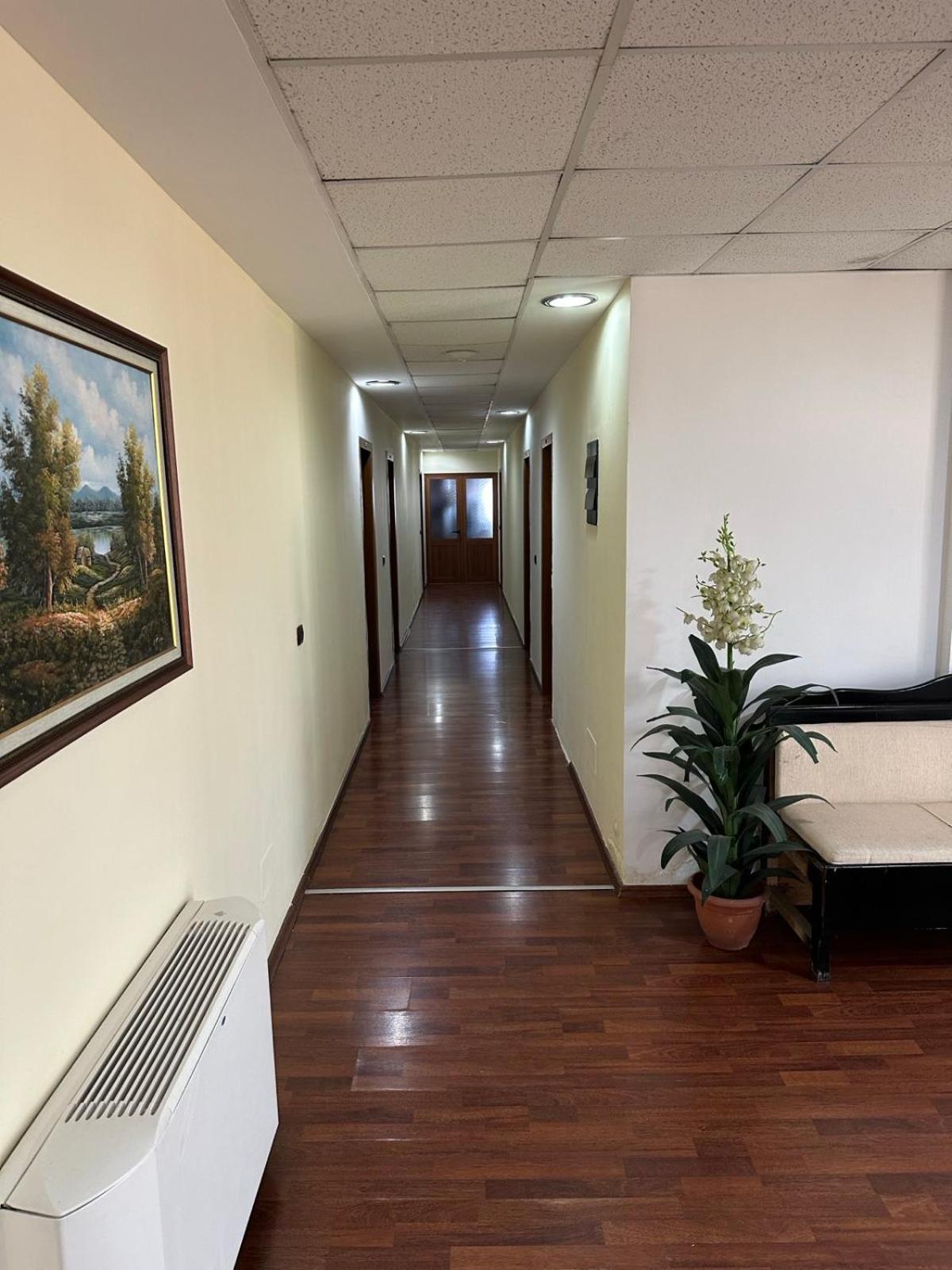 Grand Hotel Krujë Esterno foto