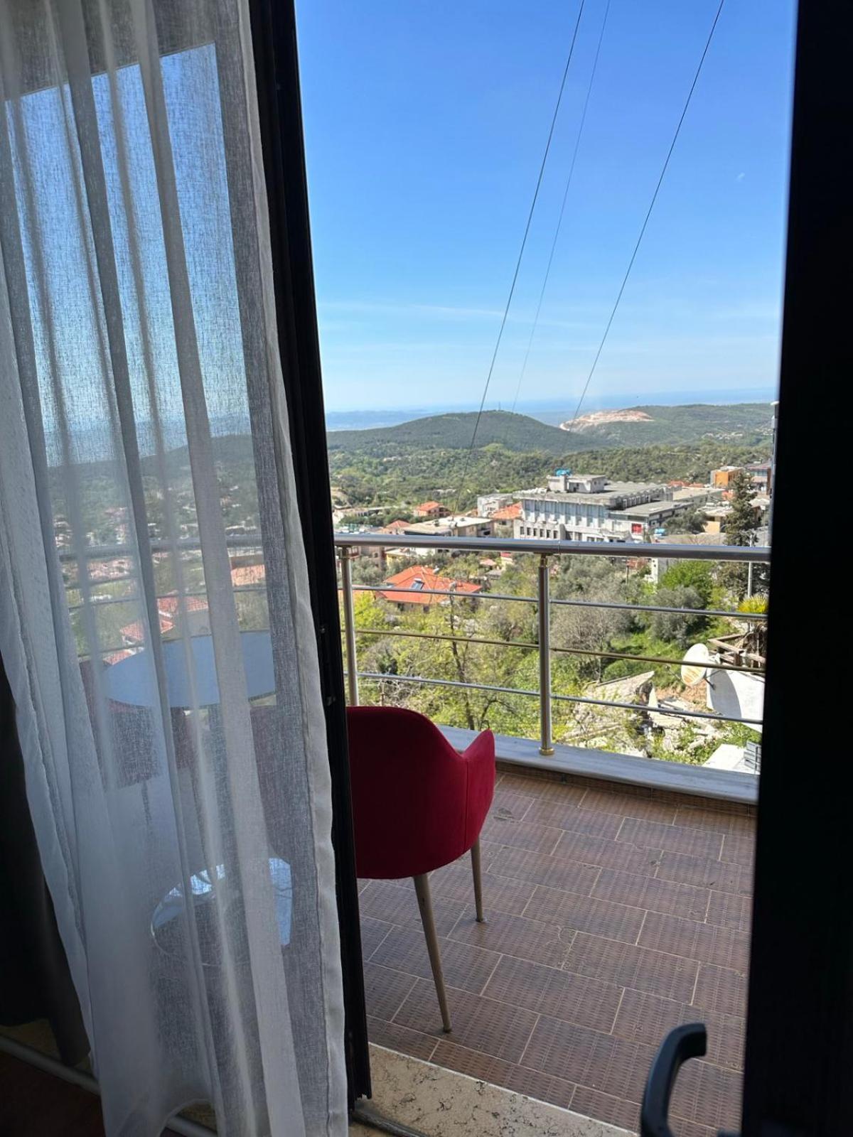 Grand Hotel Krujë Esterno foto